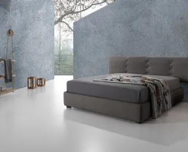 Letto in tessuto grigio con testiera Twist Tess 232 di Excò